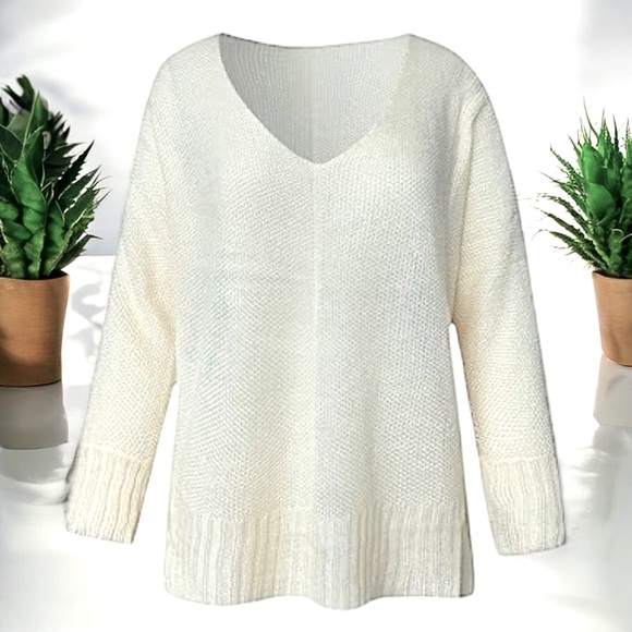 New Main Strip Dolman Sleeve Hi and Low Sweater - Picture 14 of 16